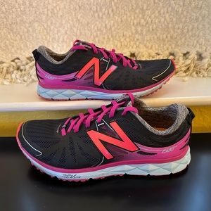 Women's New Balance 1500 V2 REV Lite sneakers. Size 9.  Almost new.